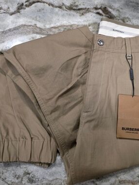 Burberry EZRA TRS Jogger Pants Stone Khaki Cotton Men’s 52 EU 42 US NWT Designer
